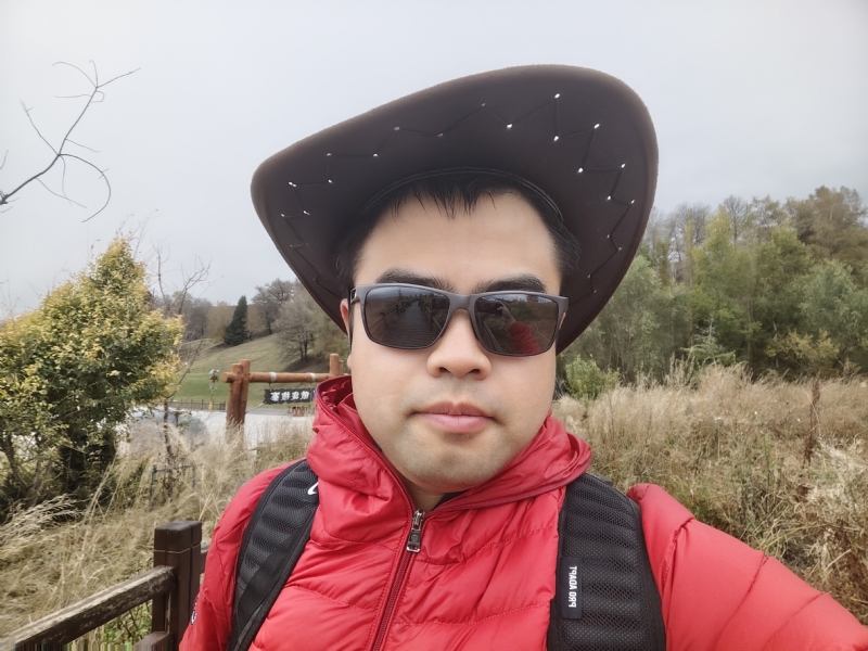 欢乐的笑的第一张照片--无为王婆说媒